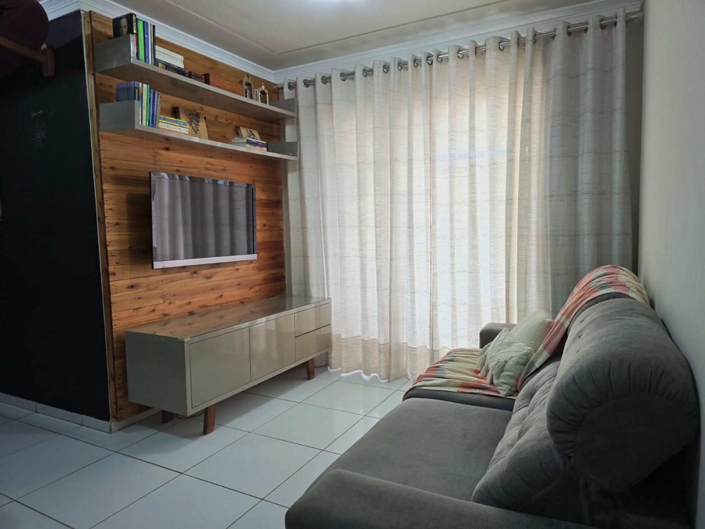 Apartamento para Venda na cidade de Mossor&oacute; no bairro Residencial Ana Let&iacute;cia Alto do Sumar&eacute;