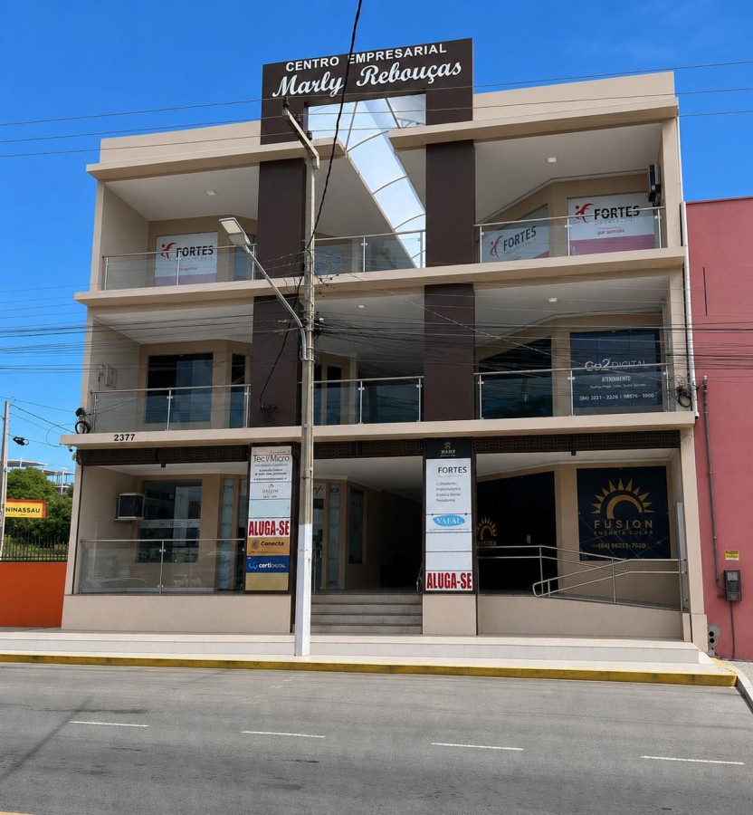 Sala Comercial para Loca&ccedil;&atilde;o na cidade de Mossor&oacute; no bairro Galeria Marly Rebou&ccedil;as Bom Jardim